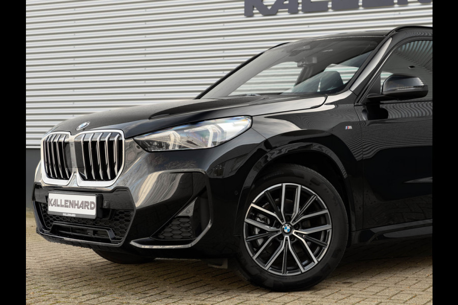 BMW X1 sDrive18i M-Sport - Camera - LED - Comfort Acces - Stoelverwarming