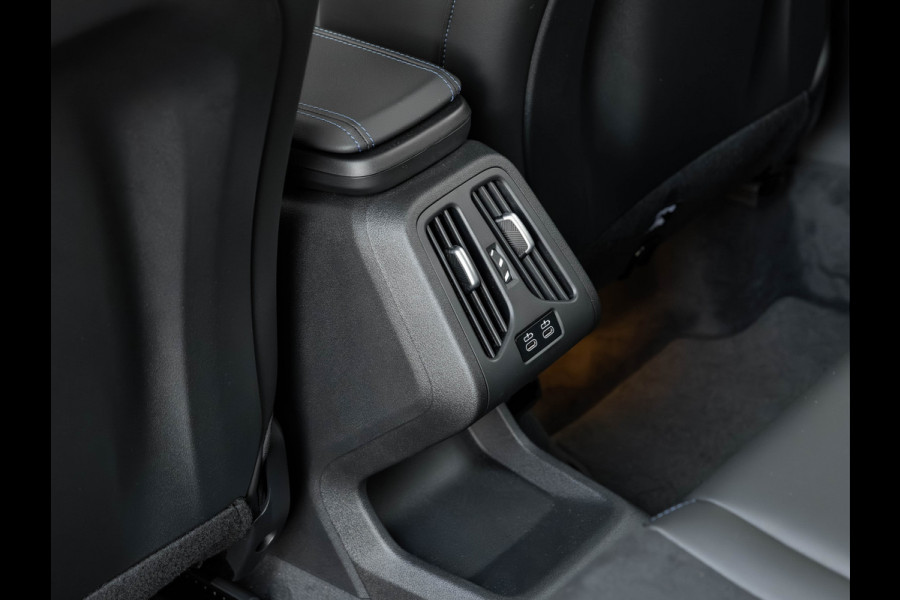 BMW X1 sDrive18i M-Sport - Camera - LED - Comfort Acces - Stoelverwarming