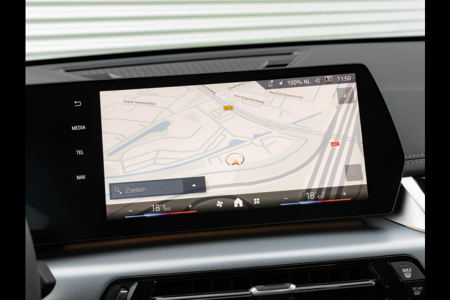 BMW X1 sDrive18i M-Sport - Camera - LED - Comfort Acces - Stoelverwarming