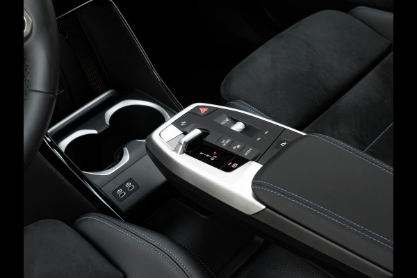 BMW X1 sDrive18i M-Sport - Camera - LED - Comfort Acces - Stoelverwarming