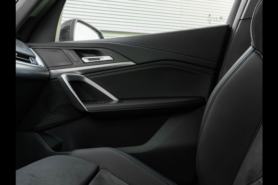 BMW X1 sDrive18i M-Sport - Camera - LED - Comfort Acces - Stoelverwarming