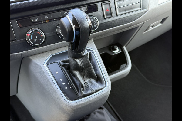 Volkswagen Transporter 2.0 TDI 204 PK BULLI / L2H1 / DSG AUT / 1e EIG. / 4 JAAR FABRIEKSGAR !! / STOELVERW / CAMERA / ADAPTIVE CRUISE / TREKHAAK