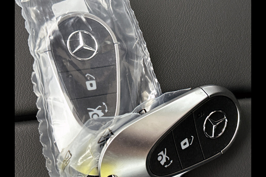 Mercedes-Benz CLA-Klasse 250+ Launch Edition 85 kWh | Panoramadak | Multibeam LED | Memorypakket | Warmtepomp | Adaptieve Cruisecontrol | Nightpakket | Sierdelen aluminium | Smartphone integratie |