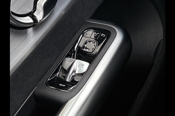 Mercedes-Benz CLA-Klasse 250+ Launch Edition 85 kWh | Panoramadak | Multibeam LED | Memorypakket | Warmtepomp | Adaptieve Cruisecontrol | Nightpakket | Sierdelen aluminium | Smartphone integratie |