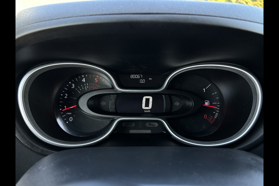 Renault Trafic 2.0 dCi 120 PK / L1H1 / 1e EIG. / 80.067 KM !! / 2x SCHUIFDEUR / TREKHAAK / AIRCO / CRUISE / NAVI