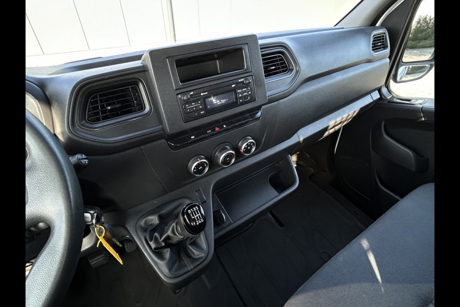 Renault Master T35 2.3 dCi 136 PK / PICK UP / 2.5 T TREKHAAK / 14.149 KM !! / 1e EIG. / AIRCO / BLUETOOTH / 3-ZITS
