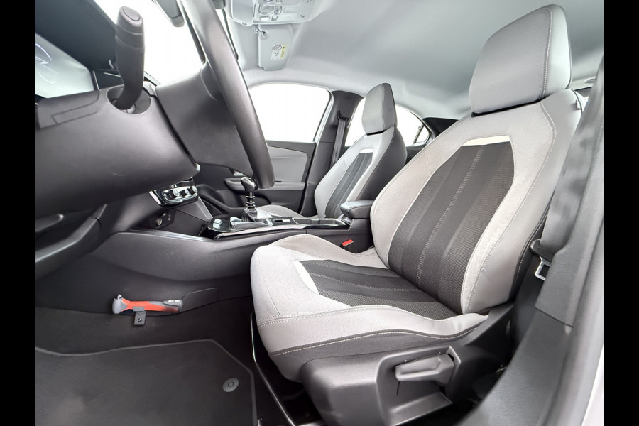 Opel Mokka T 131pk Elegance Navi Camera Apple Carplay Android PDC Auto bord-herkenning ECC Cruise Control Pdc Elegance Lmv Led Isofix Lane Assist Regen-Lichtsensor  Virtual Cockpit 1.2 turbo 1e Eigenaar (door ons-) Dealeronderhouden Origineel NLse auto