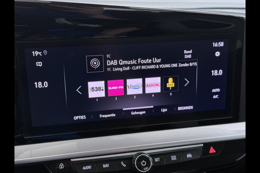 Opel Mokka T 131pk Elegance Navi Camera Apple Carplay Android PDC Auto bord-herkenning ECC Cruise Control Pdc Elegance Lmv Led Isofix Lane Assist Regen-Lichtsensor  Virtual Cockpit 1.2 turbo 1e Eigenaar (door ons-) Dealeronderhouden Origineel NLse auto