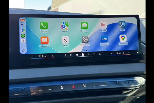 BMW X3 30e xDrive PHEV Fabrieksgarantie mei 2028 SOH 99% Clima Cruise Head-Up Stoelverwarming/ koeling Apple / Android 360 camera