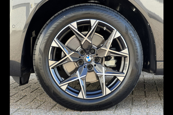 BMW X3 30e xDrive PHEV Fabrieksgarantie mei 2028 SOH 99% Clima Cruise Head-Up Stoelverwarming/ koeling Apple / Android 360 camera