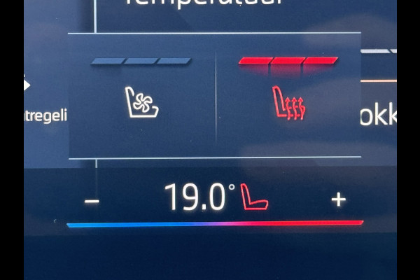 BMW X3 30e xDrive PHEV Fabrieksgarantie mei 2028 SOH 99% Clima Cruise Head-Up Stoelverwarming/ koeling Apple / Android 360 camera