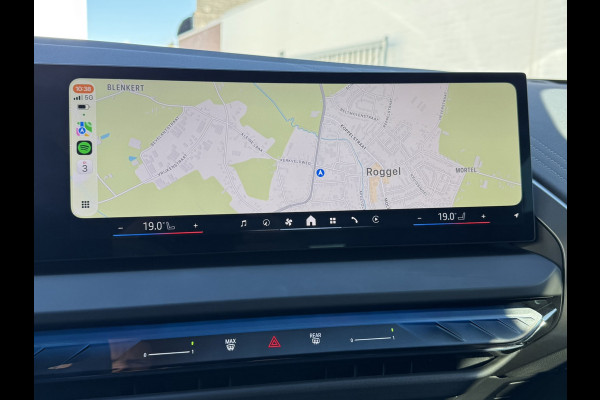 BMW X3 30e xDrive PHEV Fabrieksgarantie mei 2028 SOH 99% Clima Cruise Head-Up Stoelverwarming/ koeling Apple / Android 360 camera