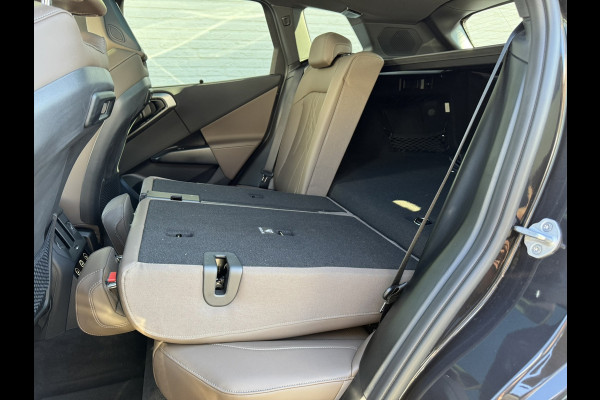 BMW X3 30e xDrive PHEV Fabrieksgarantie mei 2028 SOH 99% Clima Cruise Head-Up Stoelverwarming/ koeling Apple / Android 360 camera