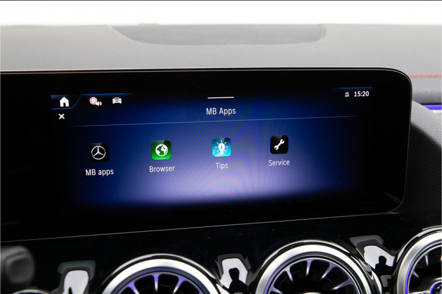 Mercedes-Benz EQA 350 4MATIC AMG Premium, Facelift, Pano, Memory, Distronic 294pk