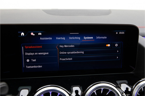 Mercedes-Benz EQA 350 4MATIC AMG Premium, Facelift, Pano, Memory, Distronic 294pk