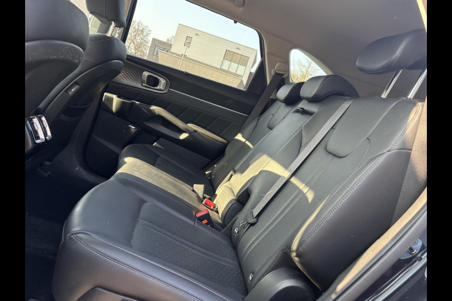 Kia Sorento 1.6 T-GDI Plug-in Hybrid 4WD DynamicPlusLine 7p. | Bellen voor bezichtiging | SCI | Leder |  Afneembare trekhaak | Camera | Bose audio