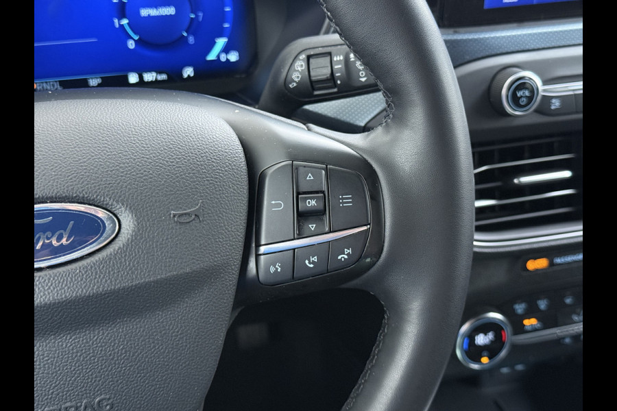 Ford FOCUS Wagon 1.5T 150PK AUT-8 Active X Navi Head-Up Adaptive Cruise Camera Apple Carplay Android Virtual-Cockpit Pdc Ecc Sport Stoelen Busine Elek.Achterklep Privacy Glas Led Isofix Wifi DAB Park-Asist Dodehoek-Asist Lane Assist Virtual Cockpit Keyless 1e Eigenaar Dealeronderhouden orig.NLse auto € 39.000 nieuw!  1.500KG trekvermogen