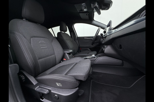 Ford FOCUS Wagon 1.5T 150PK AUT-8 Active X Navi Head-Up Adaptive Cruise Camera Apple Carplay Android Virtual-Cockpit Pdc Ecc Sport Stoelen Busine Elek.Achterklep Privacy Glas Led Isofix Wifi DAB Park-Asist Dodehoek-Asist Lane Assist Virtual Cockpit Keyless 1e Eigenaar Dealeronderhouden orig.NLse auto € 39.000 nieuw!  1.500KG trekvermogen