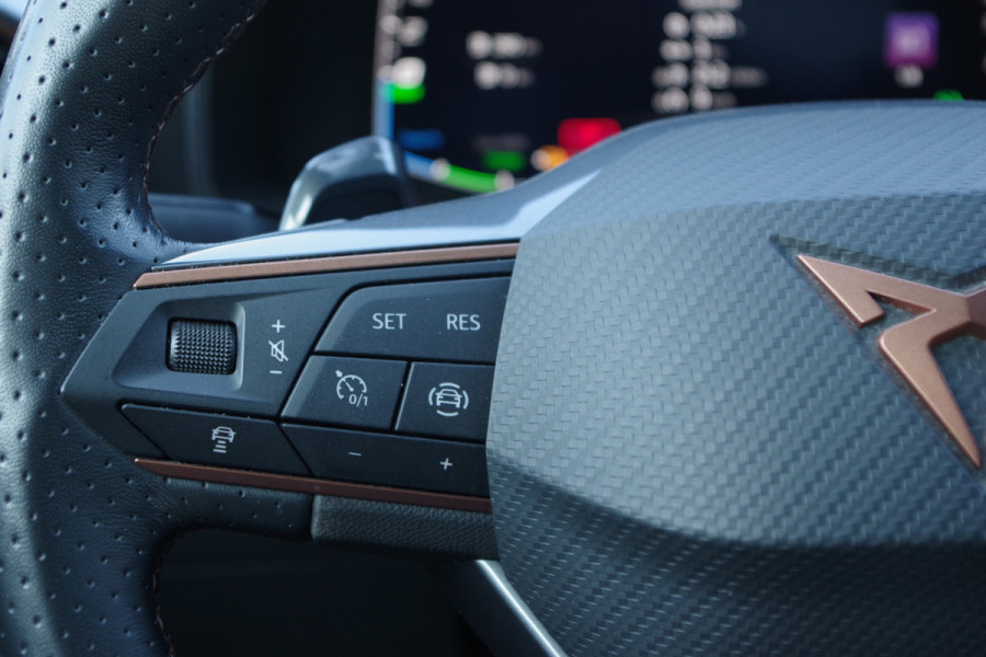 CUPRA Formentor 1.4 e-Hybrid VZ 245 PK Copper Edition, Adap. Cruise Control, Camera, Carplay