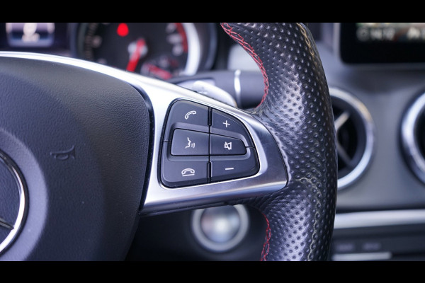 Mercedes-Benz CLA-Klasse 180 AMG AUTOMAAT-ALCANTARA-CAMERA-CRUISE-FULL LED-GROOT NAVIGATIE-KEYLESS-STOELVERWARMING