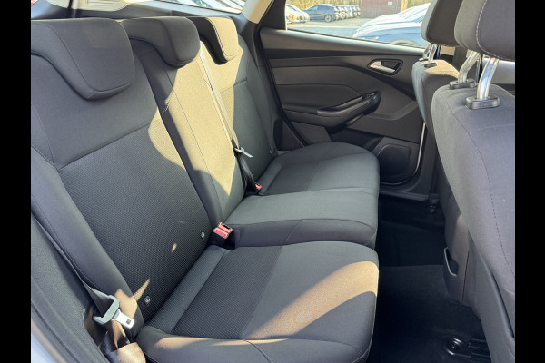 Ford FOCUS Wagon 100PK ECOBOOST BUSINESS EDITION TREKHAAK/NAVI/CARPLAY