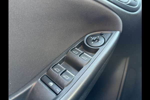 Ford FOCUS Wagon 100PK ECOBOOST BUSINESS EDITION TREKHAAK/NAVI/CARPLAY