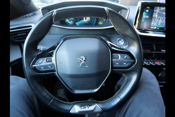 Peugeot e-2008 EV GT-PACK 50 kWh | A.C.C | 3D COCKPIT | TREKHAAK | ALCANTARA LEER!!