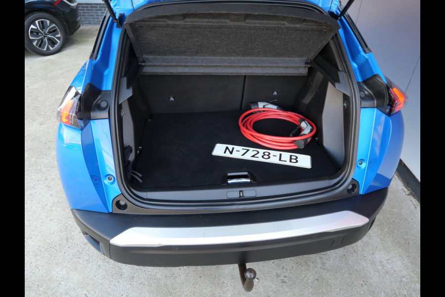 Peugeot e-2008 EV GT-PACK 50 kWh | A.C.C | 3D COCKPIT | TREKHAAK | ALCANTARA LEER!!