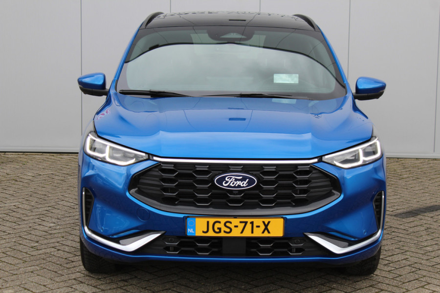 Ford Kuga 2.5-243pk PHEV ST-Line X. 2100kg trekgewicht ! Nieuw Model ! Van €. 54.937,- voor €. 42.750,- ! Trekgewicht van 2.100kg ! Elektr. verstelb. AGR stoelen voor, Stoel-, stuur-, voorraam- en achterbank verwarming, Elektr. panorama/schuif-kanteldak , Trekhaak wegklapbaar,