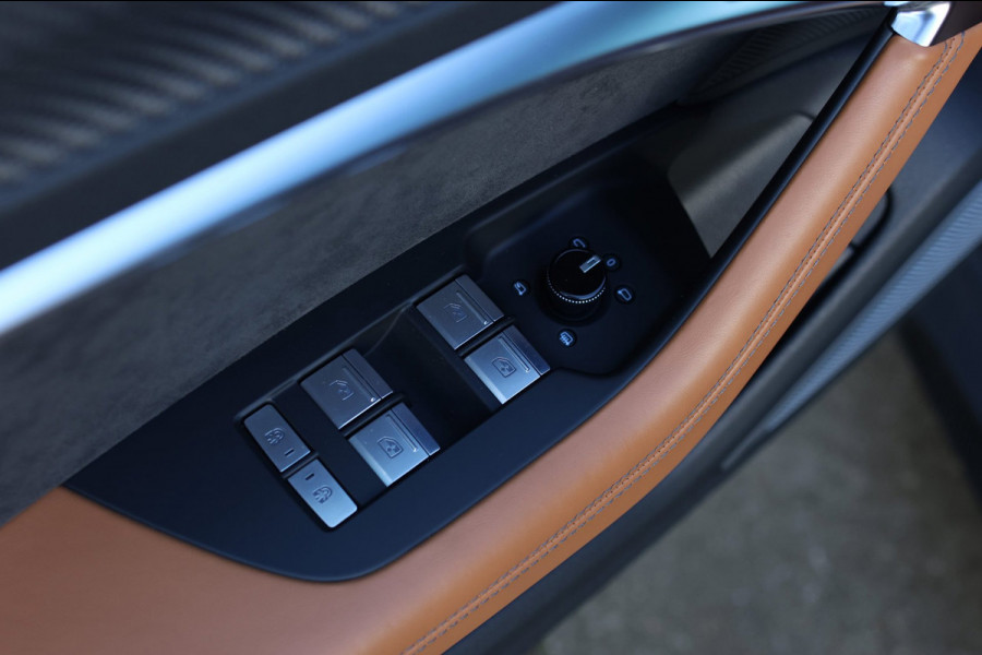 Audi RS6 TFSI Quattro *Keramisch*Carbon*Pano*Indiviual kleur*B&O*