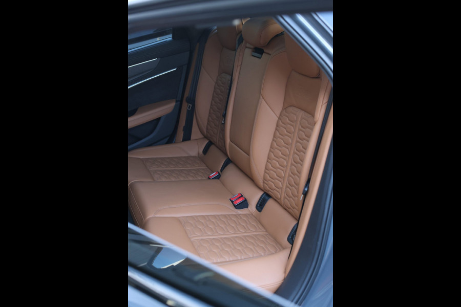 Audi RS6 TFSI Quattro *Keramisch*Carbon*Pano*Indiviual kleur*B&O*