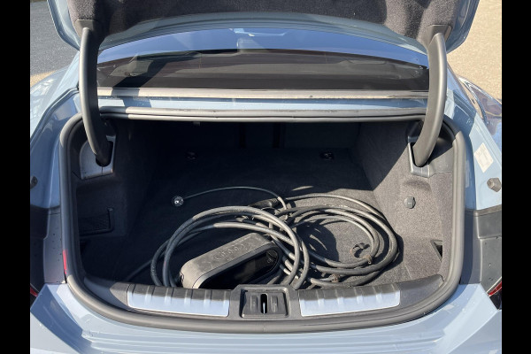 Audi e-tron GT RS 93 kWh 598PK! | SOH 89% | KEMORAGRIJS| STOELVERWARMING| ACHTERBANK VERWARMD| BANG & OLUFSEN| MATRIX LASER | DODE HOEK| PANORAMADAK| 360 CAMERA| HEAD-UP DISPLAY | NACHTZICHT ASSISTENT