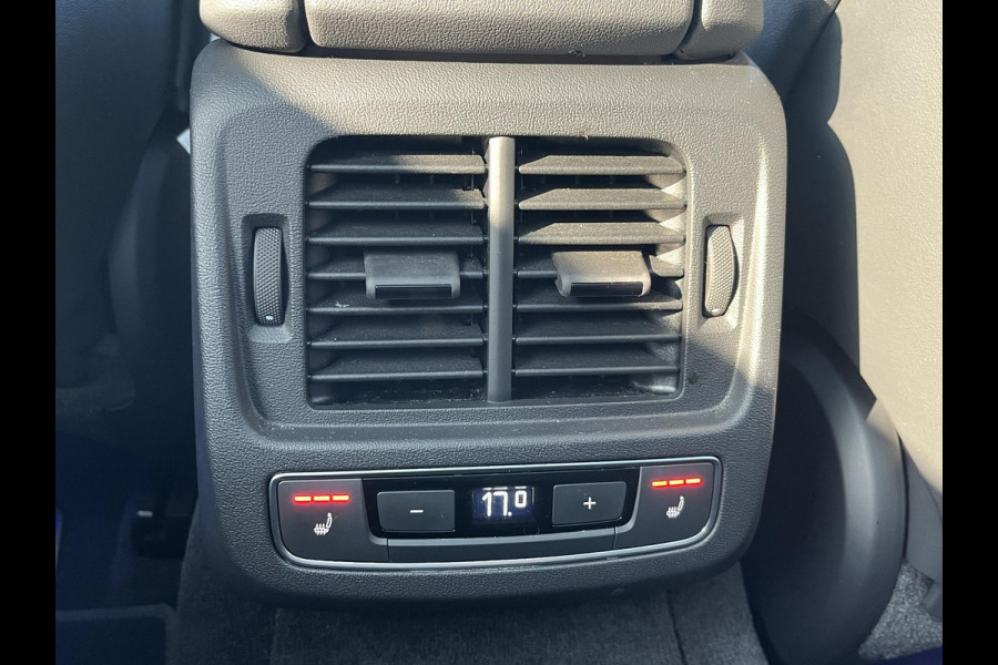 Audi e-tron GT RS 93 kWh 598PK! | SOH 89% | KEMORAGRIJS| STOELVERWARMING| ACHTERBANK VERWARMD| BANG & OLUFSEN| MATRIX LASER | DODE HOEK| PANORAMADAK| 360 CAMERA| HEAD-UP DISPLAY | NACHTZICHT ASSISTENT