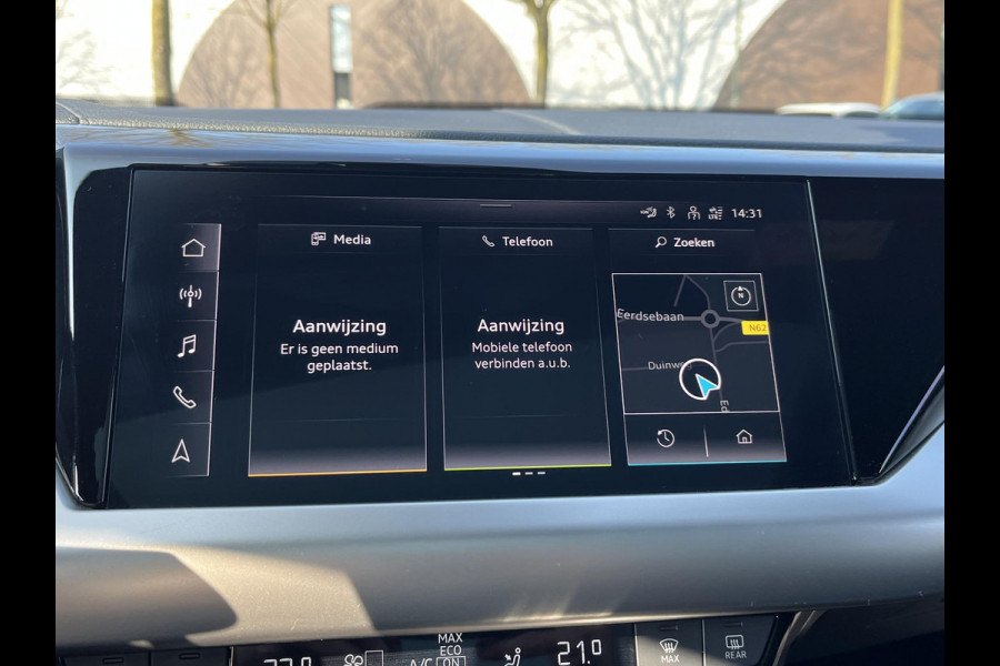 Audi e-tron GT RS 93 kWh 598PK! | SOH 89% | KEMORAGRIJS| STOELVERWARMING| ACHTERBANK VERWARMD| BANG & OLUFSEN| MATRIX LASER | DODE HOEK| PANORAMADAK| 360 CAMERA| HEAD-UP DISPLAY | NACHTZICHT ASSISTENT