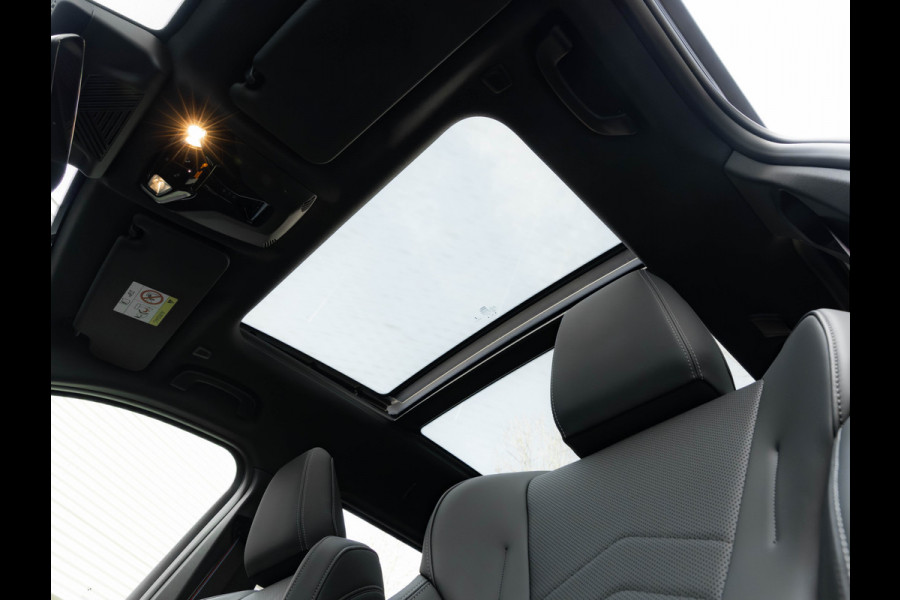 BMW X1 sDrive20i M-Sport Pro - Pano - Memoryzetel - ACC - Head-up - Harman Kardon