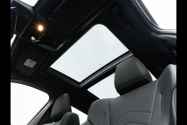 BMW X1 sDrive20i M-Sport Pro - Pano - Memoryzetel - ACC - Head-up - Harman Kardon