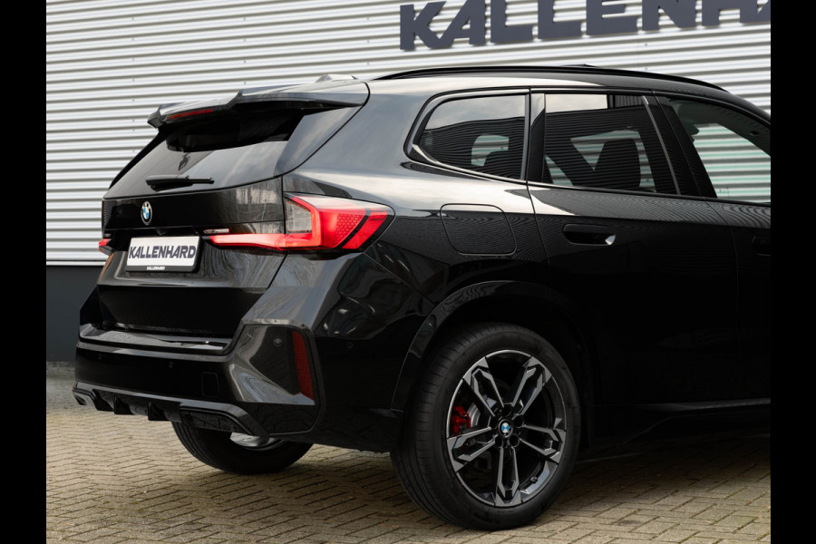 BMW X1 sDrive20i M-Sport Pro - Pano - Memoryzetel - ACC - Head-up - Harman Kardon