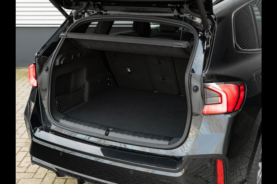 BMW X1 sDrive20i M-Sport Pro - Pano - Memoryzetel - ACC - Head-up - Harman Kardon