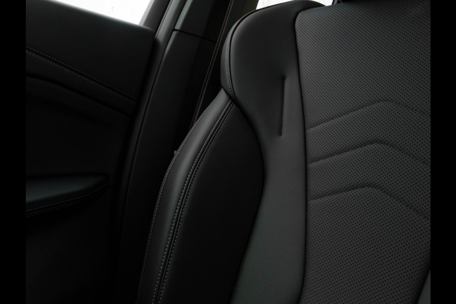 BMW X1 sDrive20i M-Sport Pro - Pano - Memoryzetel - ACC - Head-up - Harman Kardon