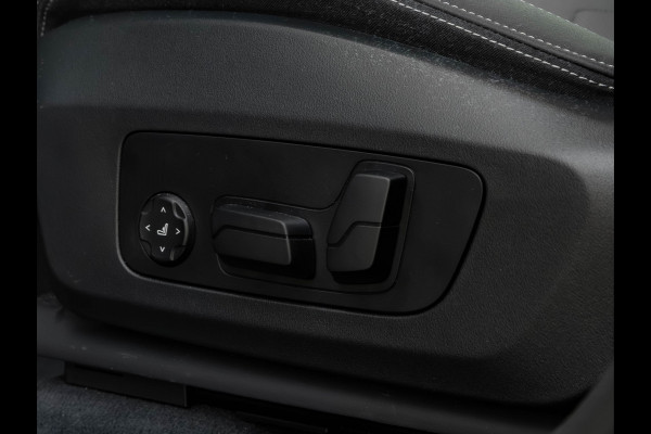 BMW X1 sDrive20i M-Sport Pro - Pano - Memoryzetel - ACC - Head-up - Harman Kardon