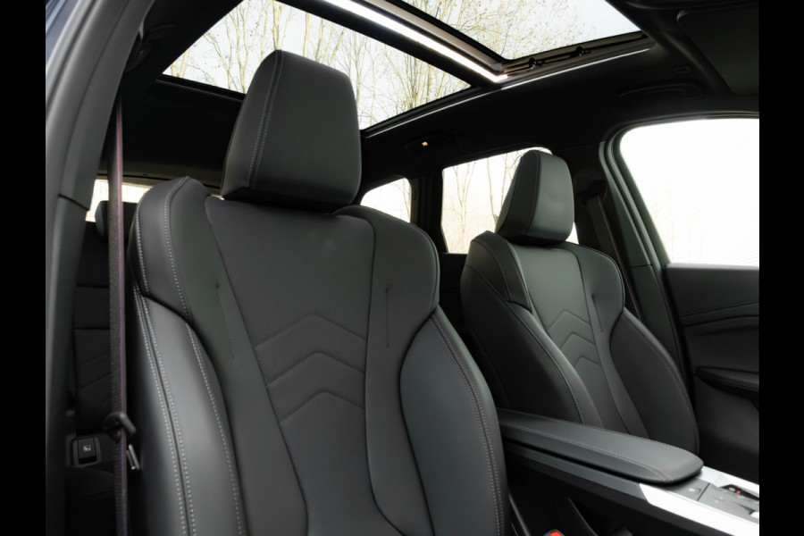 BMW X1 sDrive20i M-Sport Pro - Pano - Memoryzetel - ACC - Head-up - Harman Kardon