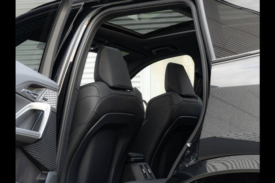 BMW X1 sDrive20i M-Sport Pro - Pano - Memoryzetel - ACC - Head-up - Harman Kardon