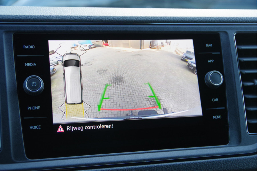 MAN TGE 3.140 35 2.0 L3H2 140PK AUT. LED, TREKHAAK, CAMERA, APPLE CARPLAY/ANDROID AUTO, CRUISE, VOORRUIT VERWARMING