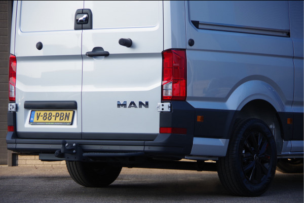 MAN TGE 3.140 35 2.0 L3H2 140PK AUT. LED, TREKHAAK, CAMERA, APPLE CARPLAY/ANDROID AUTO, CRUISE, VOORRUIT VERWARMING