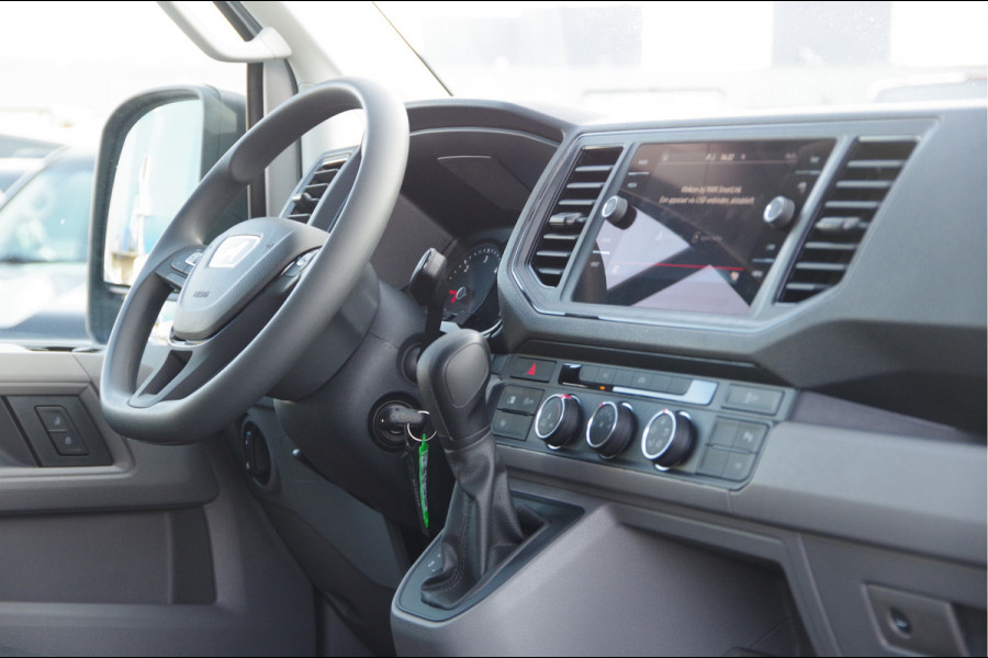 MAN TGE 3.140 35 2.0 L3H2 140PK AUT. LED, TREKHAAK, CAMERA, APPLE CARPLAY/ANDROID AUTO, CRUISE, VOORRUIT VERWARMING