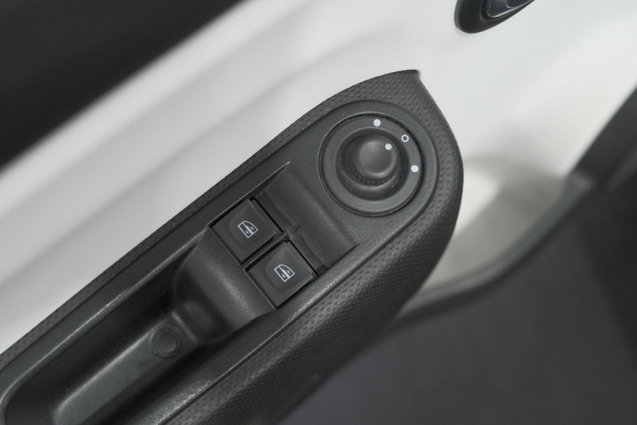 Renault Twingo 1.0 SCe Collection | Cruise Control | Airco | Bluetooth Radio