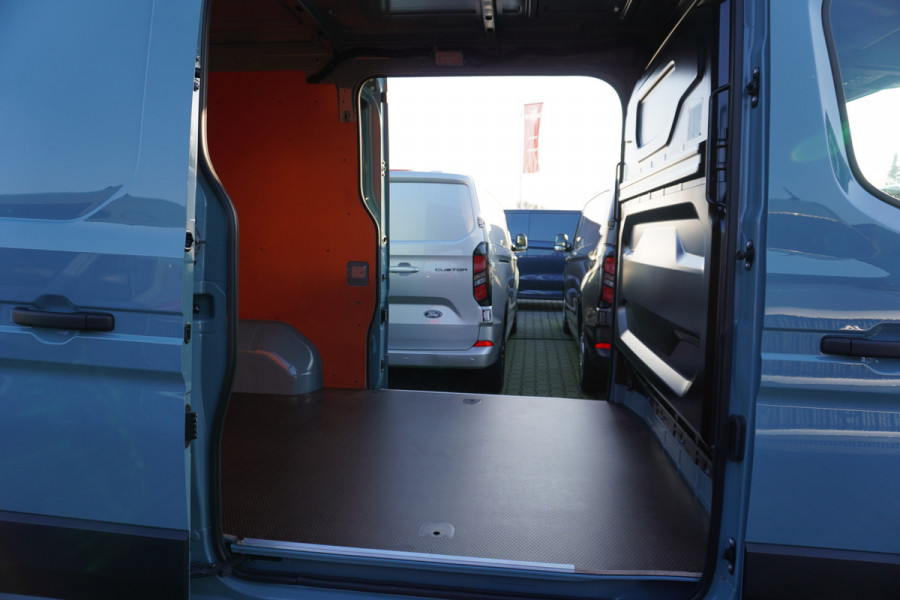 Renault Master T35 2.0 dCi 170PK L2H2 Extra Schuifdeur L / R DEMO!! Nr. V179 | Climate | Navi | Cruise | Trekhaak | Betimmering laadruimte