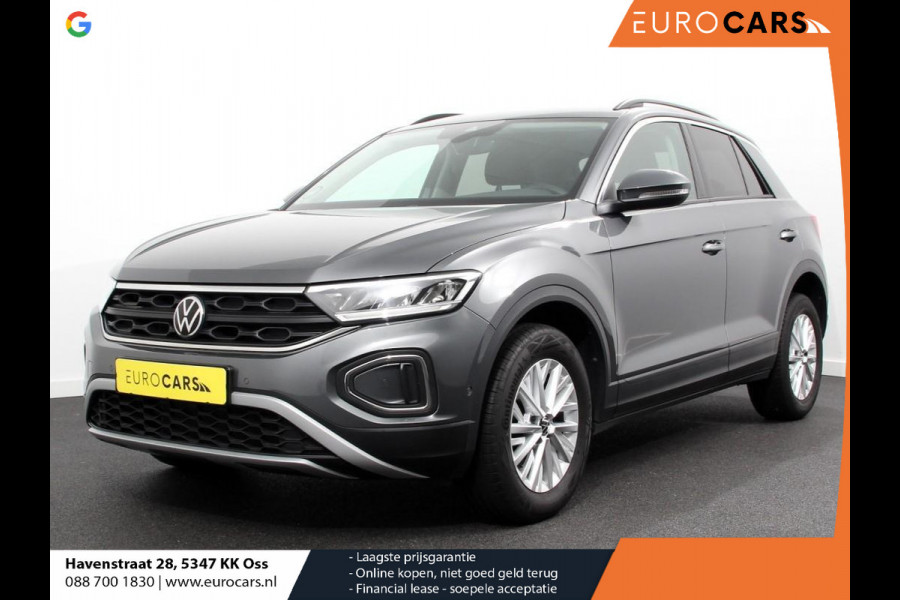 Volkswagen T-Roc 1.5 TSI 150pk DSG Life | Navigatie | Apple Carplay/Android Auto | Adaptive Cruise Control | Trekhaak | Parkeersensoren | Stoelverwarming | Ledverlichting | Getinte ramen | Climate Control |