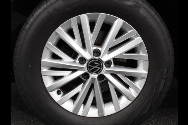 Volkswagen T-Roc 1.5 TSI 150pk DSG Life | Navigatie | Apple Carplay/Android Auto | Adaptive Cruise Control | Trekhaak | Parkeersensoren | Stoelverwarming | Ledverlichting | Getinte ramen | Climate Control |