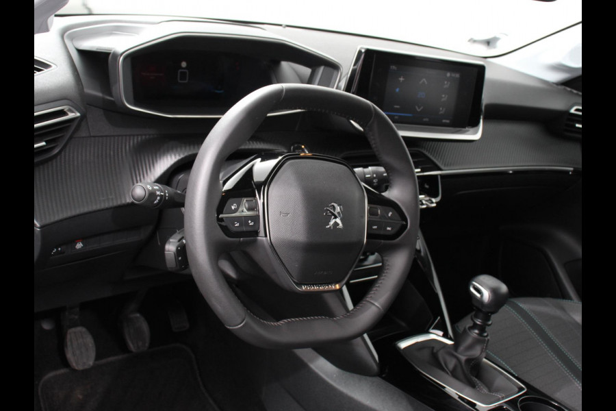 Peugeot 208 1.2 PureTech 100pk Allure Pack Apple Carplay / Android Auto | Camera | Keyless | Adeptive Cruise Control | Stoelverwarming | Getinte Ramen |